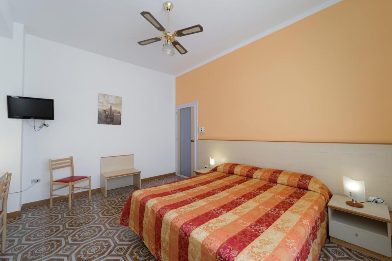 Casa Vacanza San Pietro Maiori Esterno foto