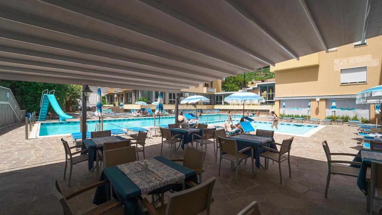 Casa Vacanza San Pietro Maiori Esterno foto