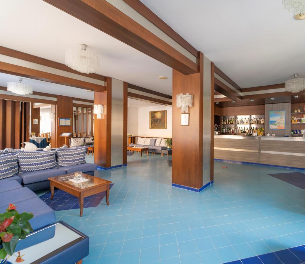 Casa Vacanza San Pietro Maiori Esterno foto