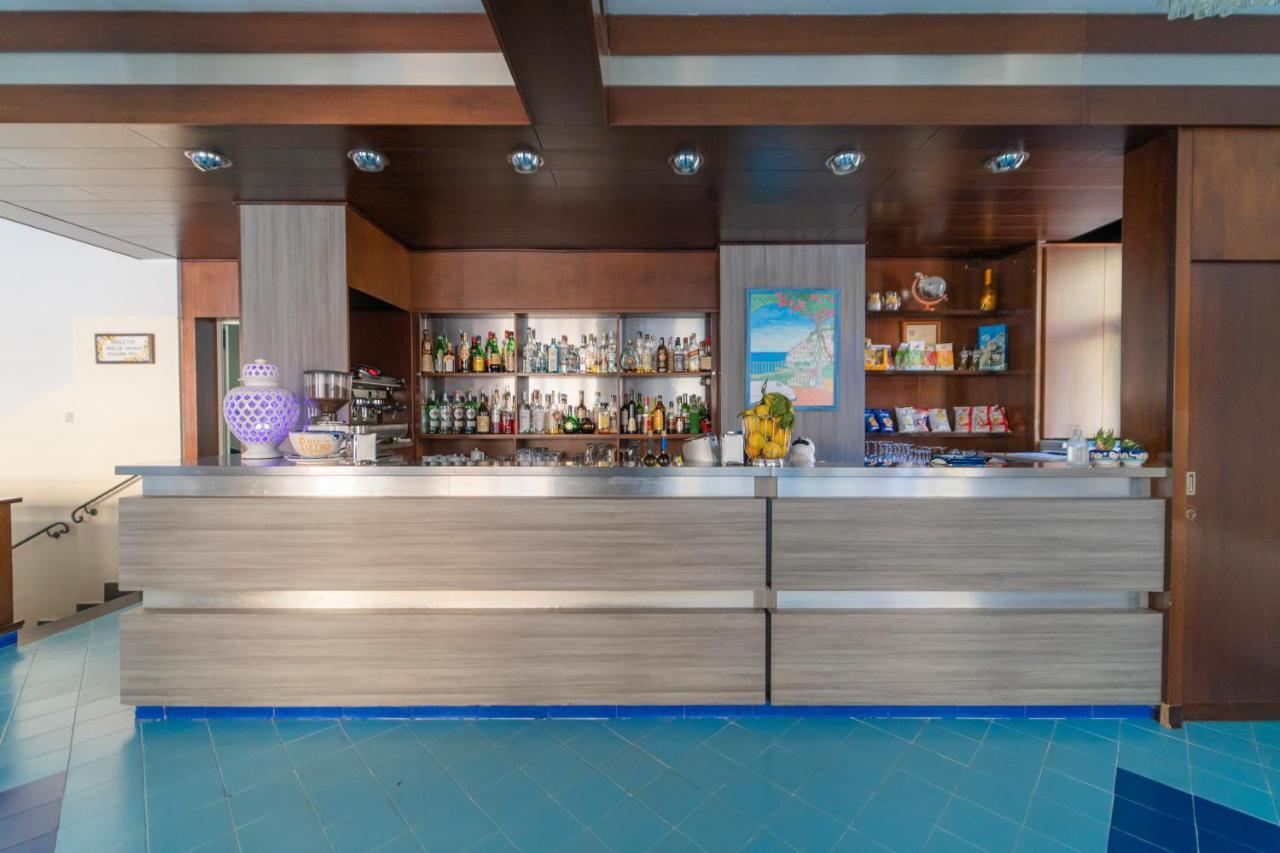 Casa Vacanza San Pietro Maiori Esterno foto