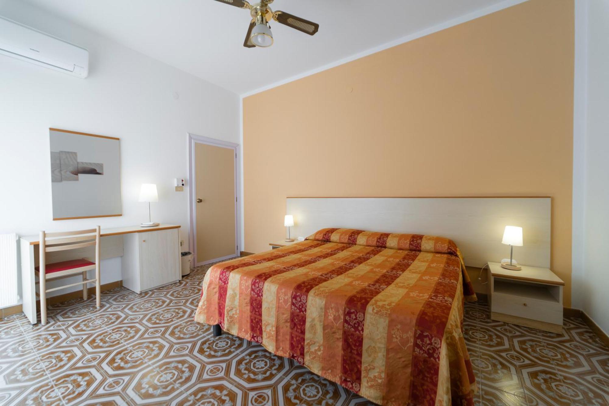 Casa Vacanza San Pietro Maiori Esterno foto