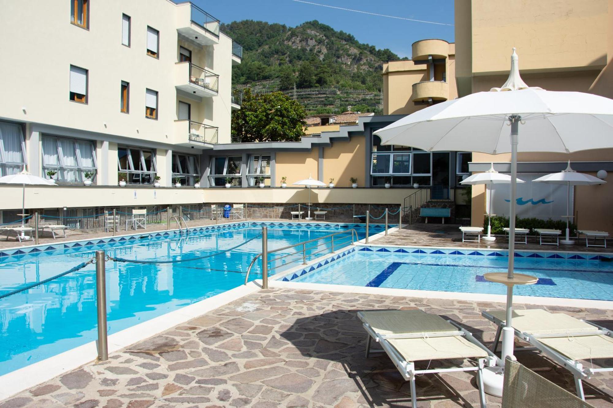 Casa Vacanza San Pietro Maiori Esterno foto