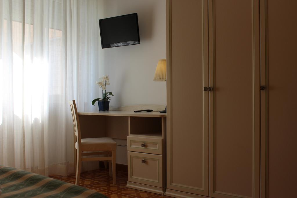 Casa Vacanza San Pietro Maiori Esterno foto